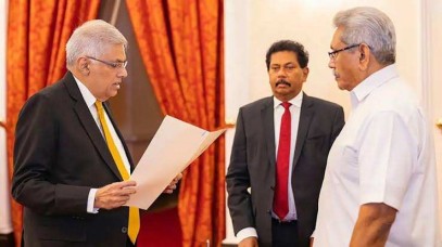 श्रीलंका: राष्ट्रपति की शक्तियों पर लग सकता है अंकुश, प्रधानमंत्री रानिल विक्रमसिंघे कर सकते हैं संविधान में संशोधन