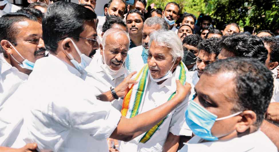 ओमन चांडी के आने से कांग्रेस में जोश ओमन चांडी के आने से कांग्रेस में जोश