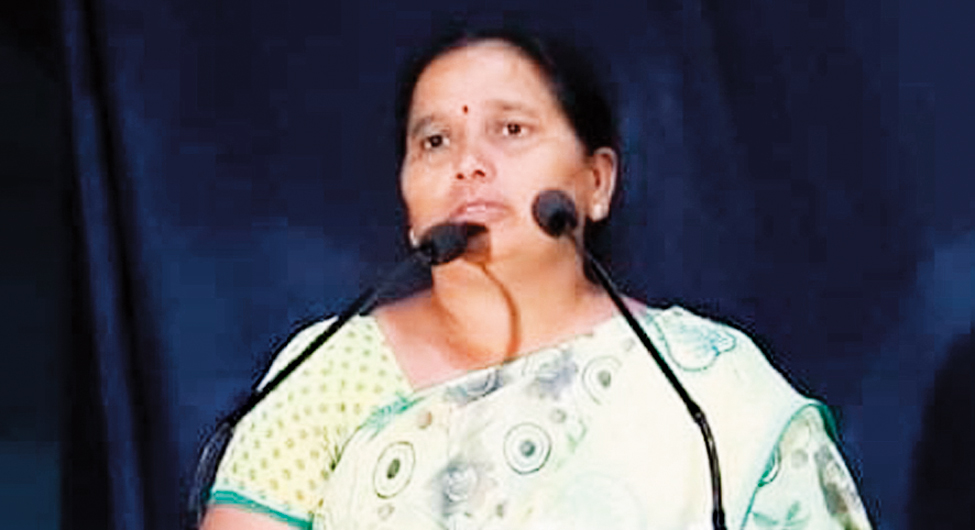 बी. अंजम्मा बी. अंजम्मा