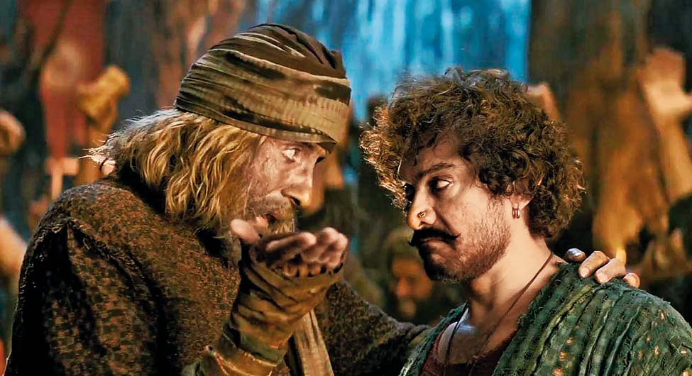 ठग्स ऑफ हिन्दोस्तान में अमिताभ बच्चन के साथ आमिर ठग्स ऑफ हिन्दोस्तान में अमिताभ बच्चन के साथ आमिर