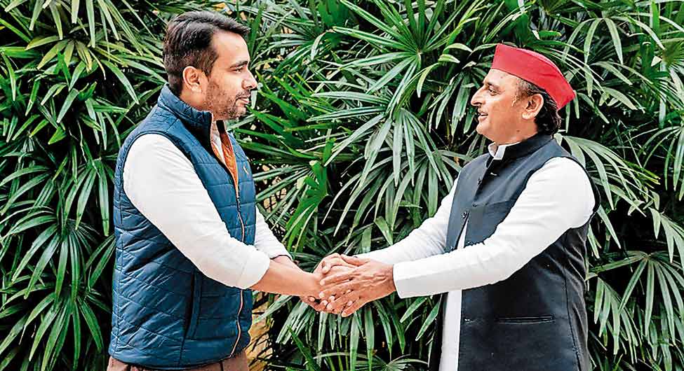 रालोद नेता जयंत चौधरी और सपा प्रमुख अखिलेश रालोद नेता जयंत चौधरी और सपा प्रमुख अखिलेश