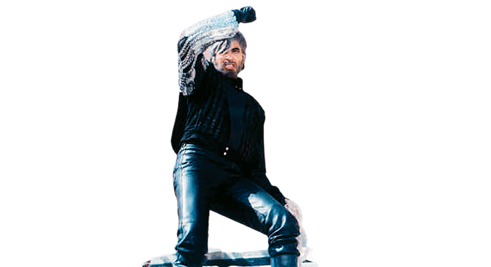 जंजीर फिल्म के एंग्री यंगमैन से चला अमिताभ का जादू शंहशाह तक बरकरार रहा जंजीर फिल्म के एंग्री यंगमैन से चला अमिताभ का जादू शंहशाह तक बरकरार रहा