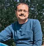 दिनेश श्रीनेत दिनेश श्रीनेत