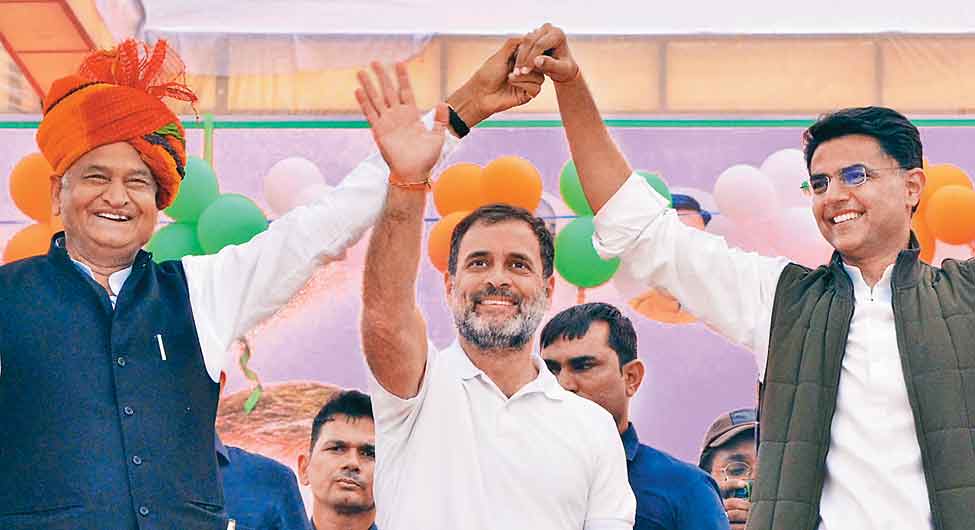 राहुल गांधी के गहलोत और पायलट राहुल गांधी के गहलोत और पायलट